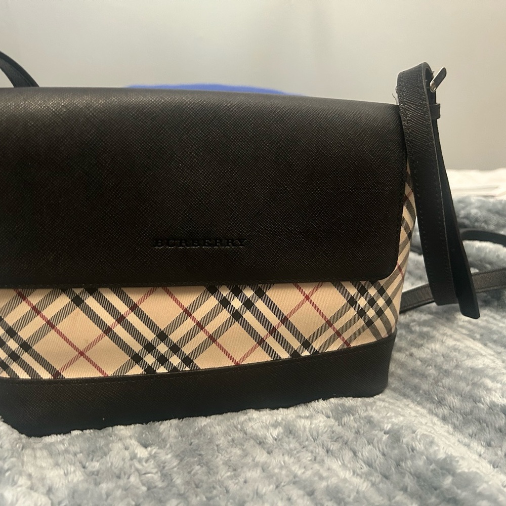 Burberry Black and Cream Check Crossbody Bag - Picture 9 of 15